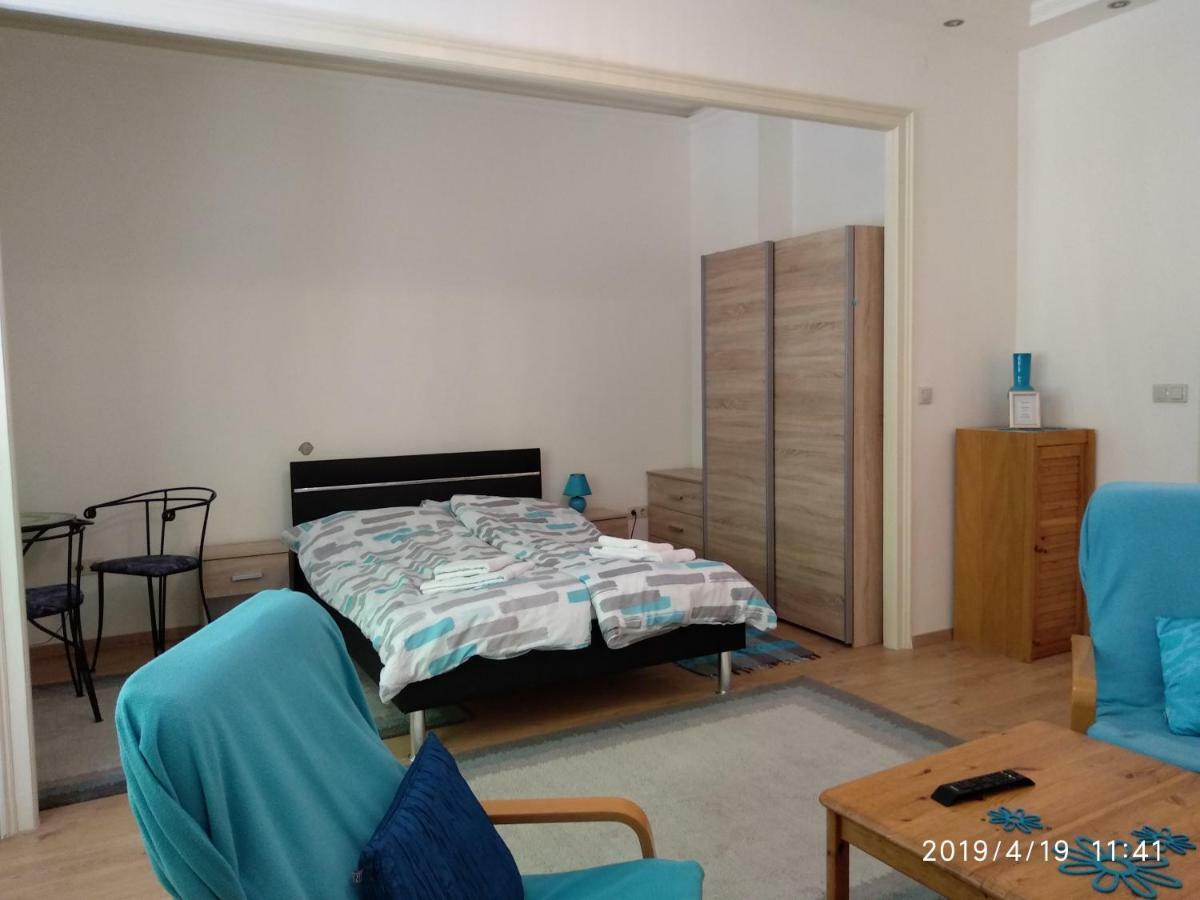 Lara Apartman Budapest Eksteriør billede